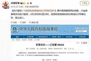 一件不够了？多人找萨拉赫换球衣，萨拉赫：我回去再给你一件